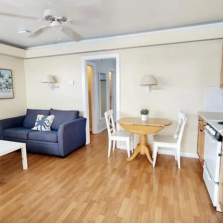 By The Beach Rentals Clearwater Beach Room photo