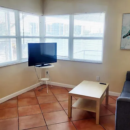 By The Beach Rentals Clearwater Beach Room photo